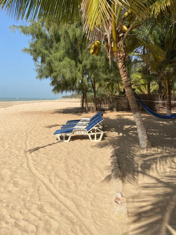 Keur Des Pecheurs Chez Ivan Ouoran Exterior photo