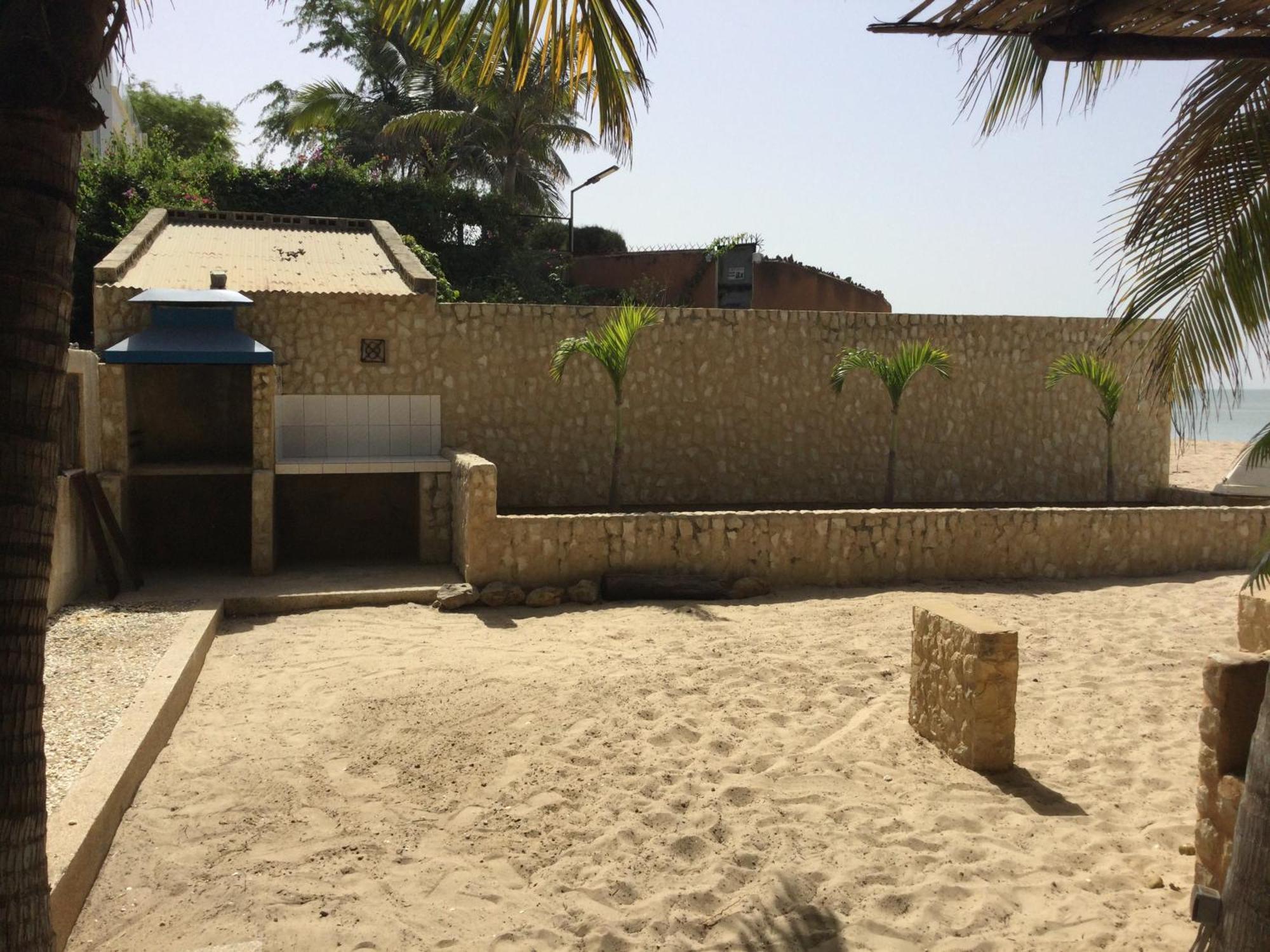Keur Des Pecheurs Chez Ivan Ouoran Exterior photo